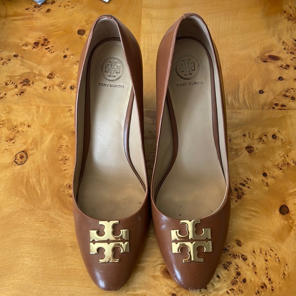 Tory Burch Reva Wedge Tan & Gold